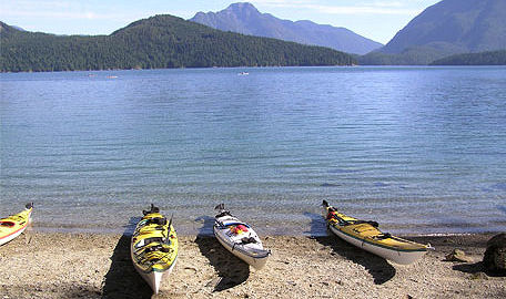 Sea Kayaking Clayoquot Sound British Columbia photo by GoNorthwest.com.