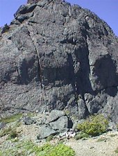 The Haystack at the summit of Mount Si = sihaystack.jpg (18063 bytes)